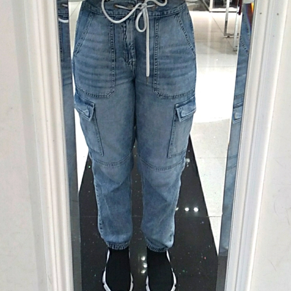Size L,Brand Forever 21,Blue,